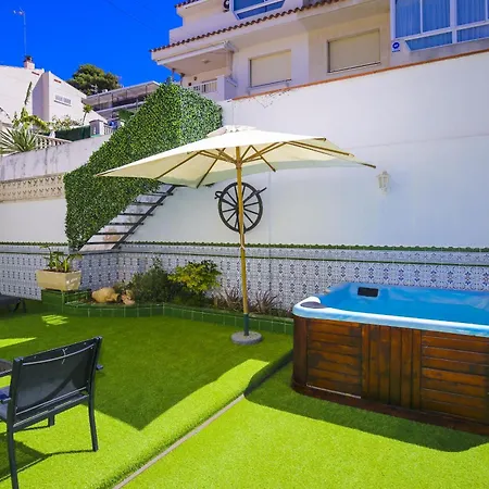 Holiday home Casa Mediterranea